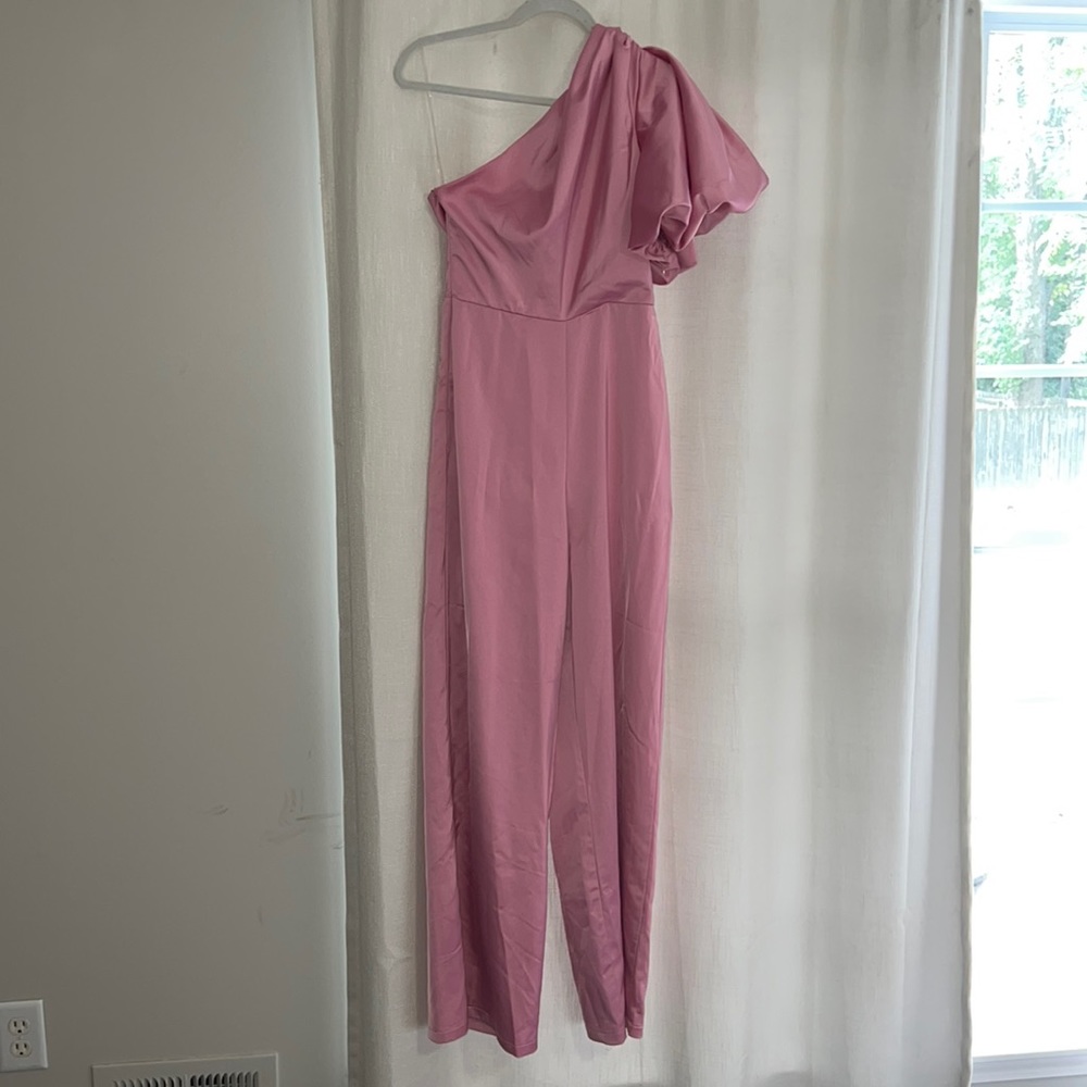 Puff sleeve pink jumpsuit - Picture 2 of 5